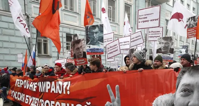 Corteo a Mosca in ricordo di Nemtsov