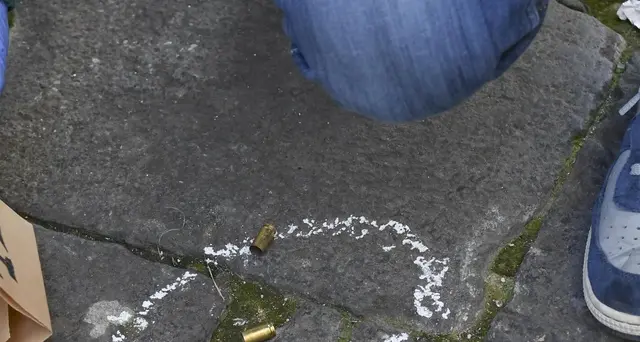 Colpi pistola contro pizzeria storica