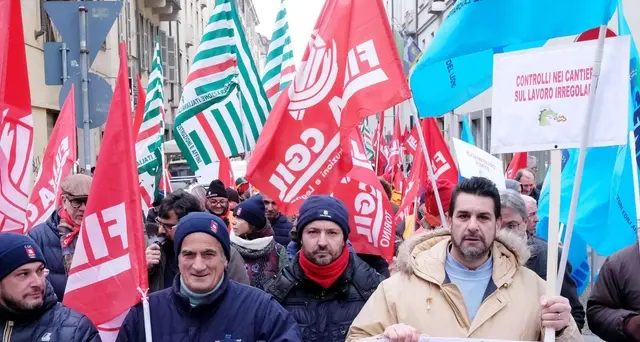 Costruzioni: consulenti, -539000 posti