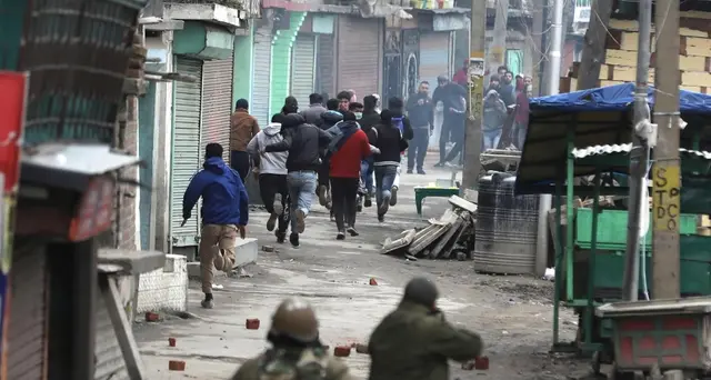 India, in Kashmir uccisi 350 militanti
