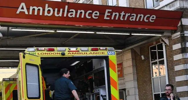 Lancet, 'no deal' danno per sanità Gb