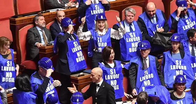 Via libera del Senato al decretone