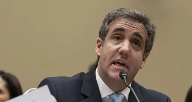 Cohen, Trump mi spinse a mentire