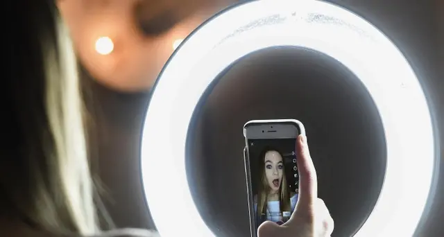 Multata app TikTok, raccolti dati bimbi