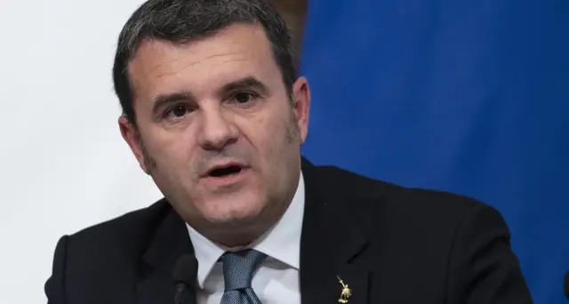 Turismo,codice identificativo per estate