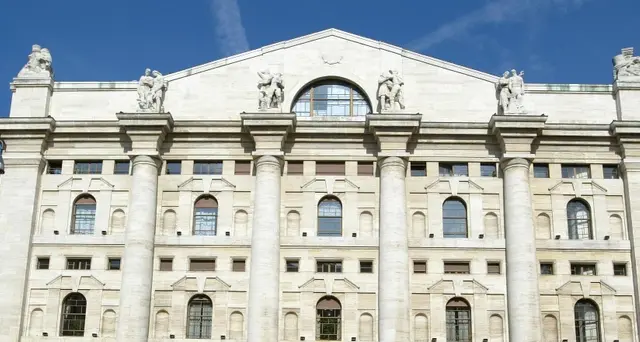 Borsa Milano chiude in rialzo (+0,11%)