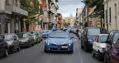 Da Bolzano torna a Lamezia Terme e trova gli anziani genitori morti