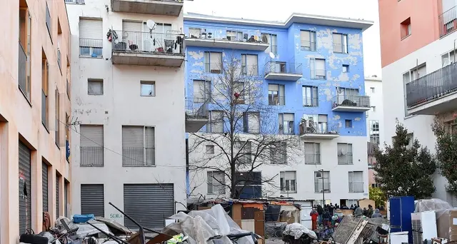 Ex Moi Torino, si sgombera palazzina blu
