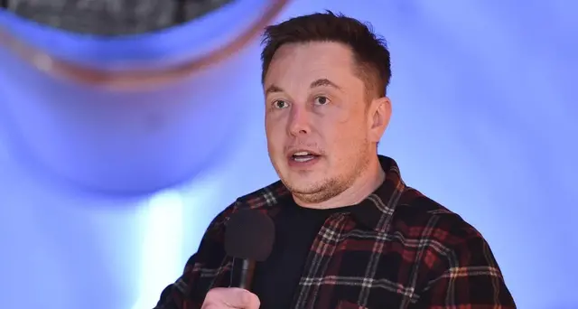 Tesla: legali, tweet non violano patti
