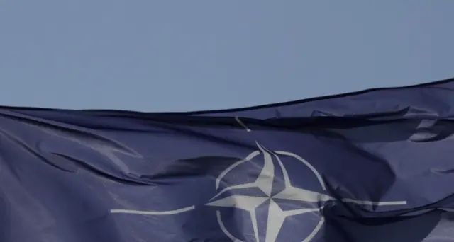 Nato, Italia tra ultimi 10 per spesa