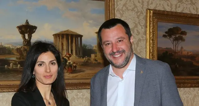 Salvini-Raggi, Uefa ripaghi danni ultras