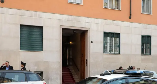 Sesso e droga con 14enne, arrestata