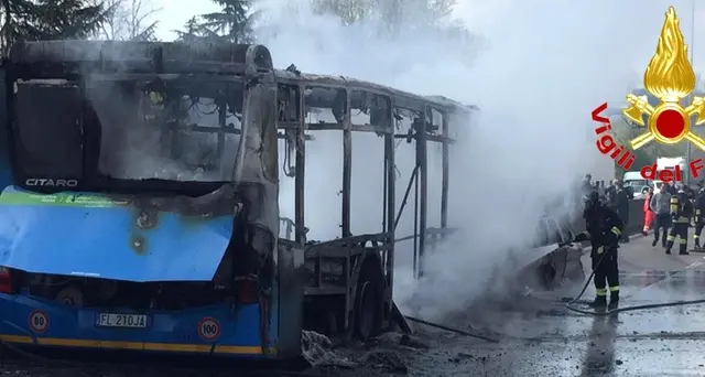 Terrore bus: Viminale, via cittadinanza