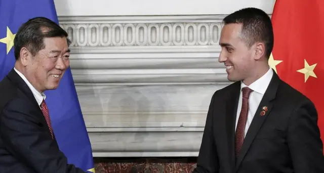 Di Maio, con la Cina accordi da 2,5 mld