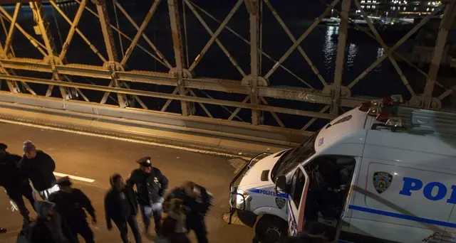 Agente assolto, proteste a Pittsburgh