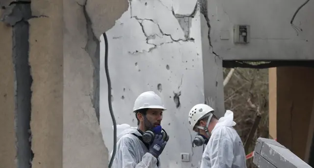 Israele invia truppe confine con Gaza