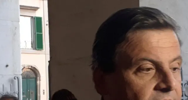 Calenda, Bannon non sa come funziona Ue