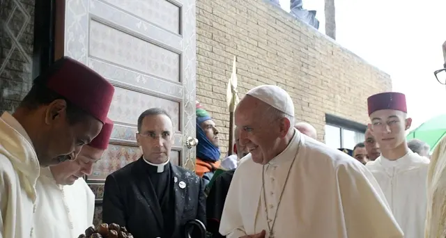 Papa, no all'estremismo e all'odio