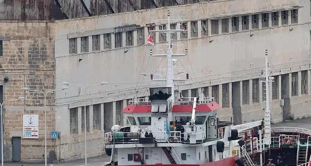 Migranti, conferma 3 arresti mercantile