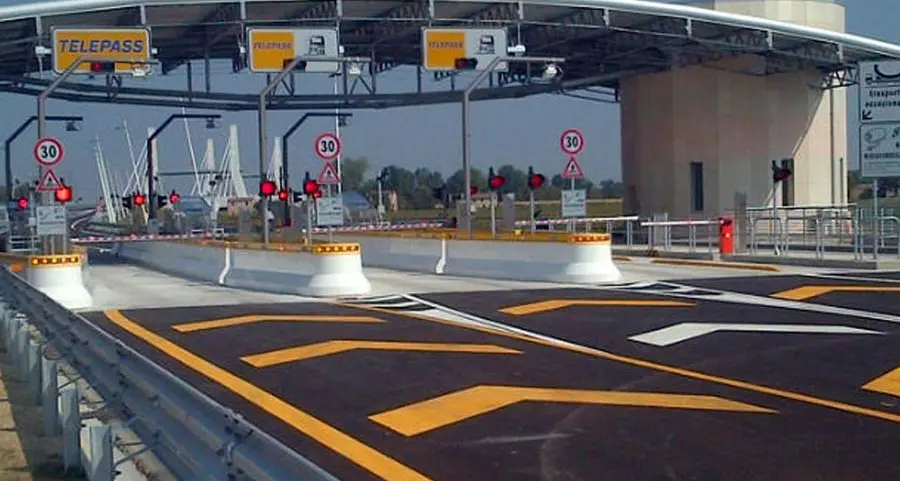 [TITOLO]Scontro sulla riforma pedaggi Autostrade fa ricorso al Tar