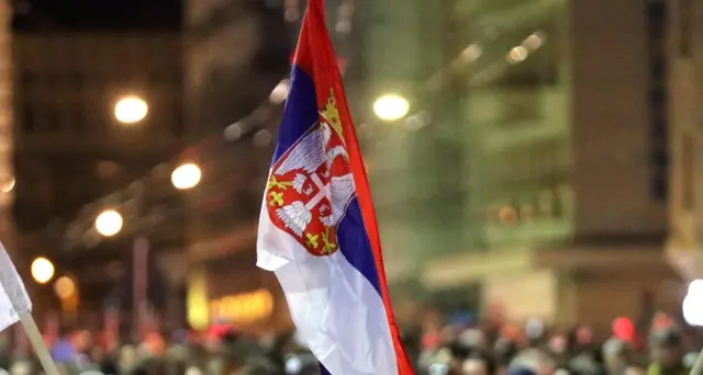 A Belgrado nuove proteste contro Vucic