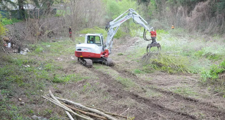 Iniziata la pulizia del rio Lusina