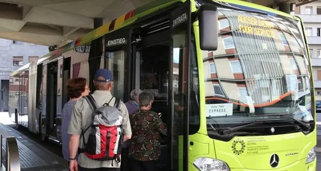 Metrobus, dalla Provincia 700.000 euro per l'adeguamento incroci via Palermo e piazza Adriano