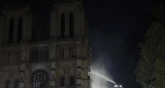 Pinault dona 100 milioni per Notre-Dame