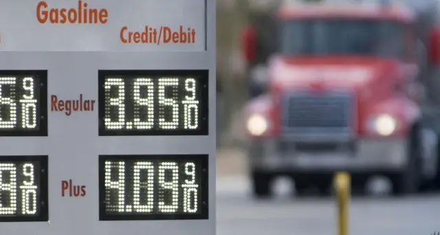 Petrolio a Ny chiude a massimi 6 mesi