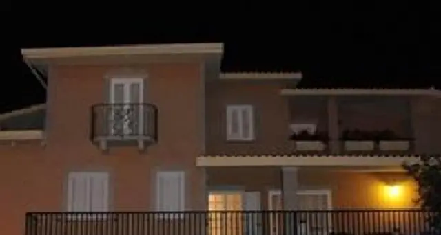 Accoltellato in strada, è gravissimo