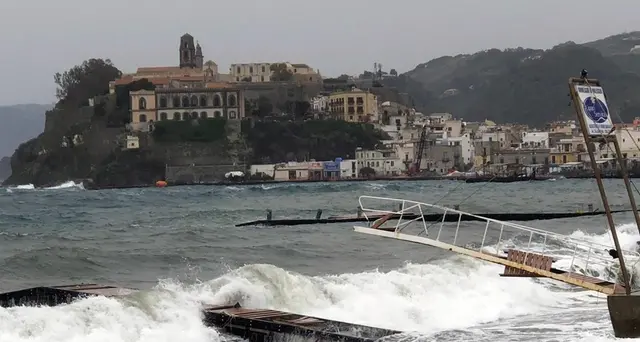 Arriva tregua maltempo, schiarita per 25