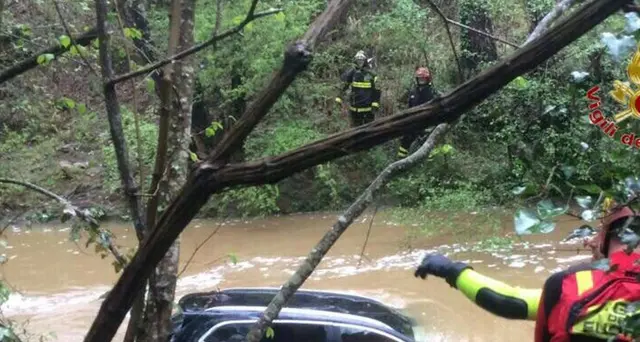 Auto travolta dal torrente, trovata morta l'ottantenne dispersa