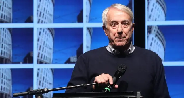 Pisapia, in Cdm spettacolo vergognoso