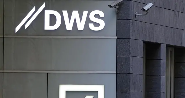 Deutsche Bank apre a fusione Am