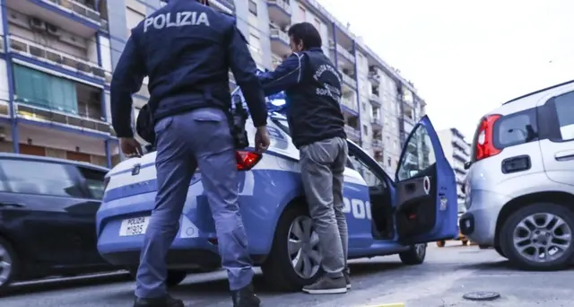 Commerciante ucciso, fermo per il figlio