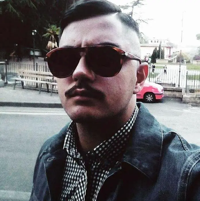 Una foto tratta dal profilo Facebook di Francesco Chiricozzi, consigliere di Casapound FACEBOOK Francesco Chiricozzi +++ATTENZIONE LA FOTO NON PUO' ESSERE PUBBLICATA O RIPRODOTTA SENZA L'AUTORIZZAZIONE DELLA FONTE DI ORIGINE CUI SI RINVIA+++
