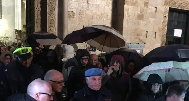Anziana uccisa per errore, nove condanne