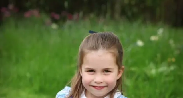 4 anni Charlotte, ecco le foto ufficiali