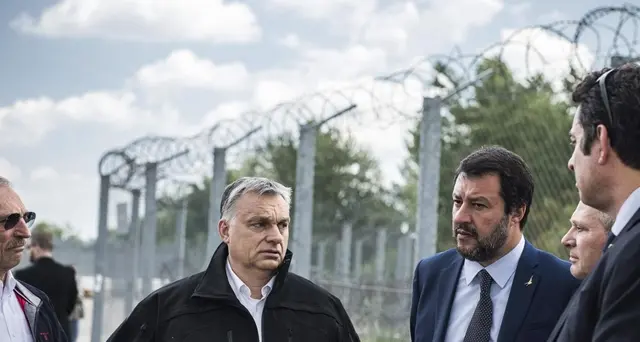 Salvini a muro anti-migranti in Ungheria