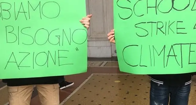 Fratellini in 'presidio' per il clima