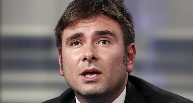 Di Battista, se crisi governo mi candido