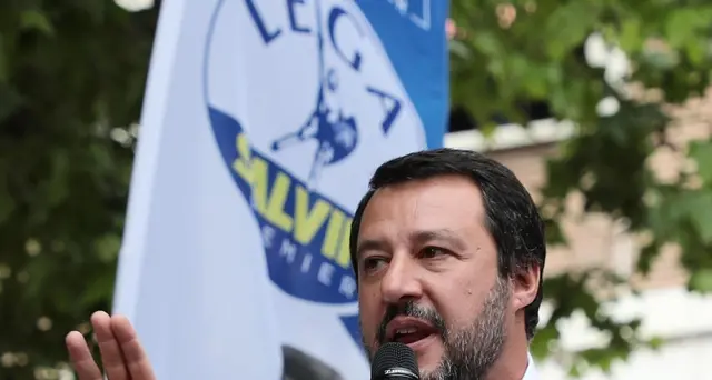 Salvini, governo dura,stampa si rassegni