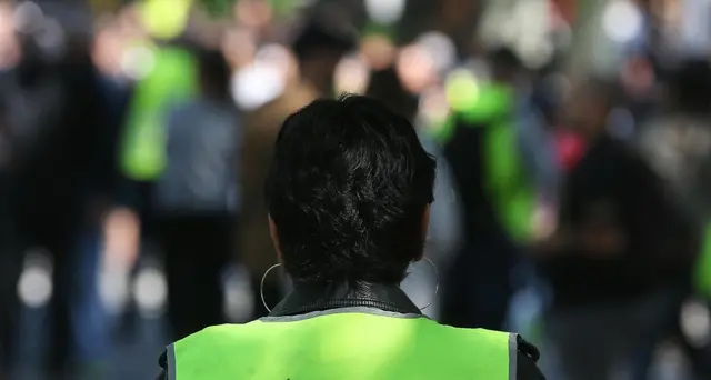 Gilet Gialli, mai così pochi in piazza