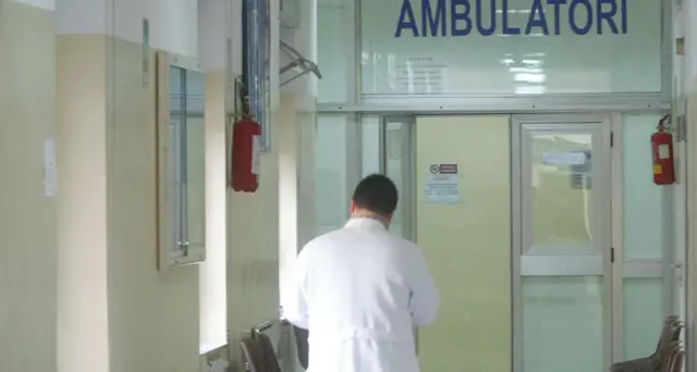 Visita ginecologica, serve consenso