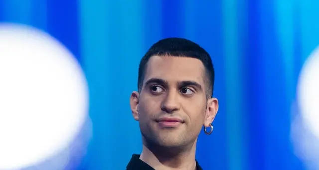 Mahmood, estate di impegni dal vivo