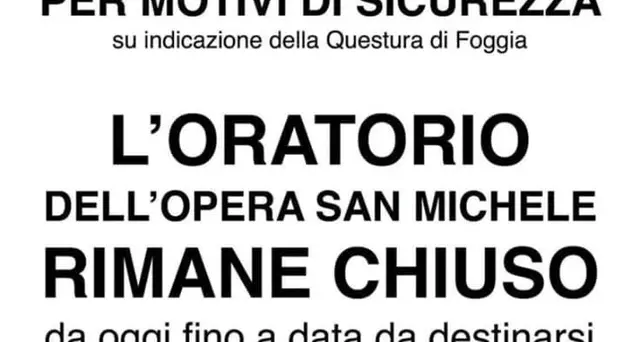 Pallonate contro fedeli, chiuso oratorio