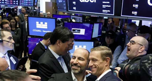 Uber debutta a Wall Street