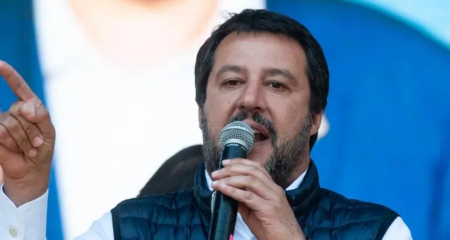 Salvini, no a chi rimpiange porti aperti
