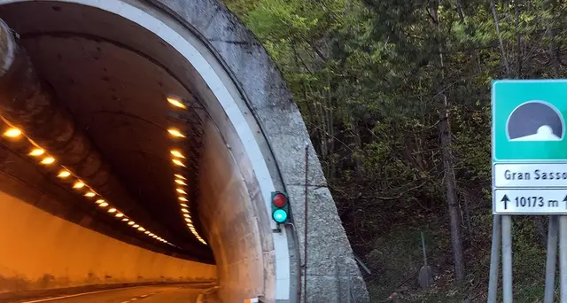 Scontro Mit-Strada Parchi su Gran Sasso