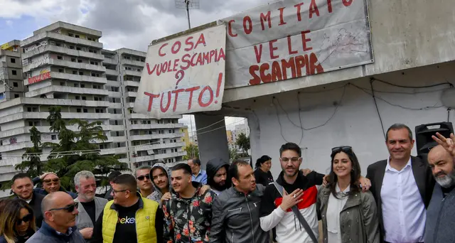 Vele Scampia, cantiere per abbattimento